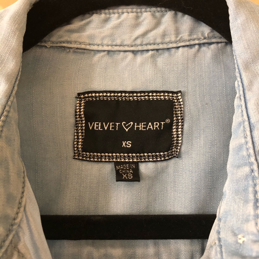 Velvet Heart Chambray Light Wash Shirt Dress XS - Picture 3 of 5